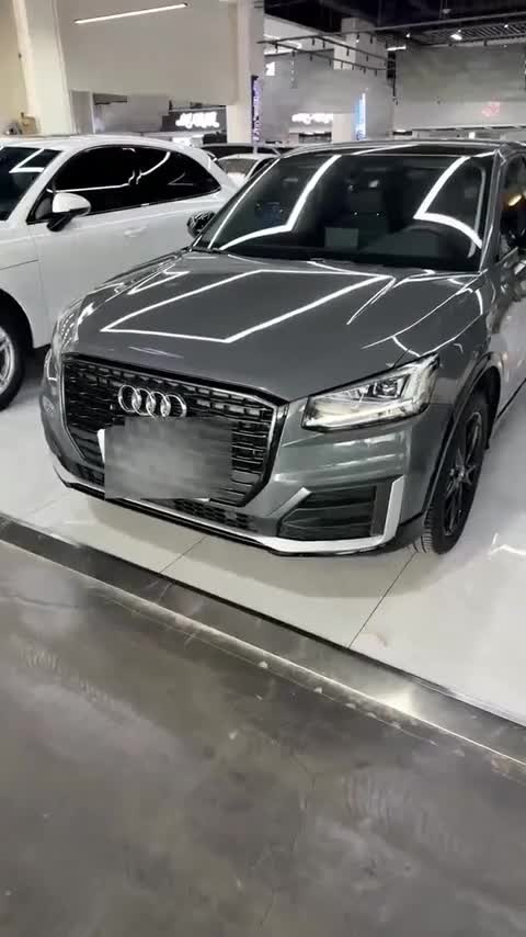 奥迪Q2L 2021款 35 TFSI 进取动感型讲解2