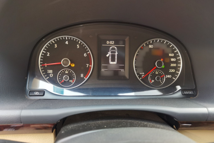 大众 途安 2011款 1.4T DSG智臻版5座局部细节14