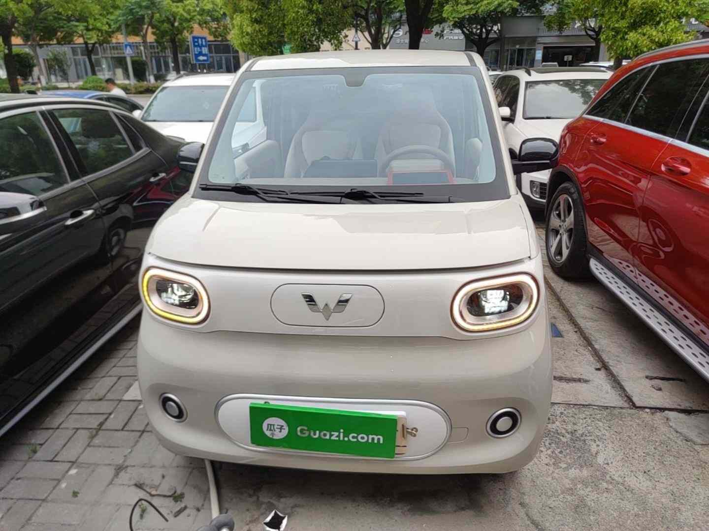 五菱汽车 宏光MINIEV 2024款 第三代 215km 青春版(1)