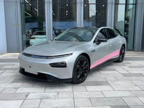 小鹏P7 2022款 670E+