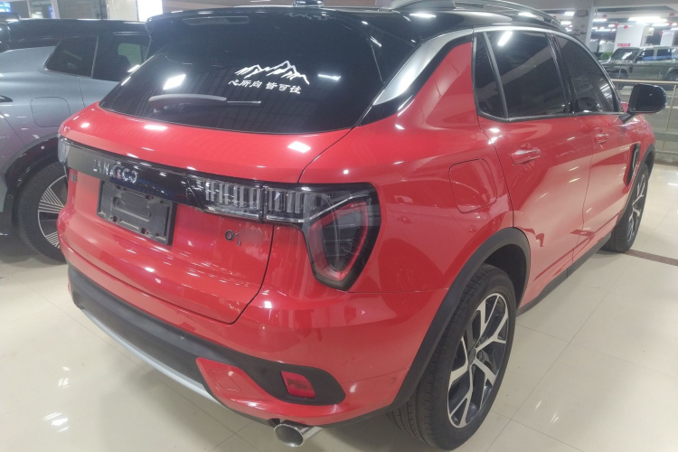 领克01 2017款 2.0T 四驱劲Pro版车身外观7