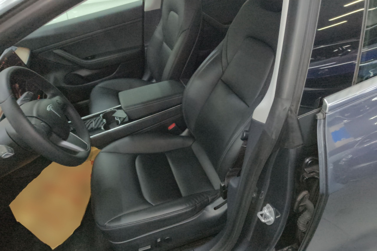 特斯拉 Model 3 2019款 标准续航后驱升级版中控内饰19