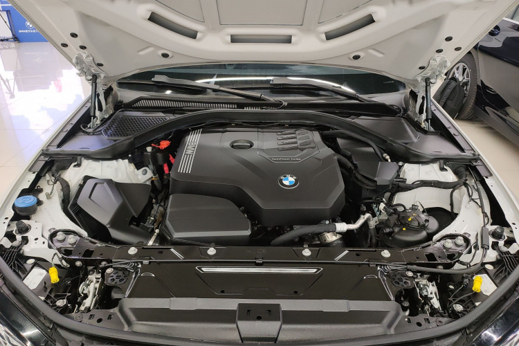 宝马3系 2023款 320Li M运动套装局部细节24