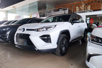 丰田 威兰达 2023款 双擎 2.5L E-CVT四驱尊贵版