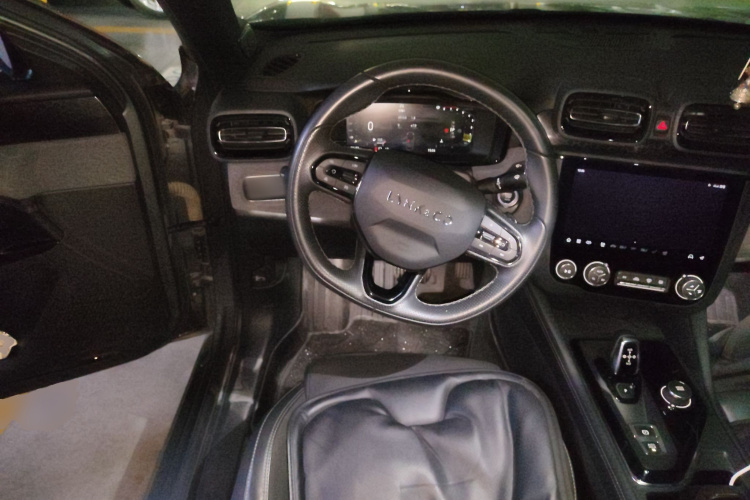 领克03 2022款 2.0TD DCT劲Pro中控内饰13