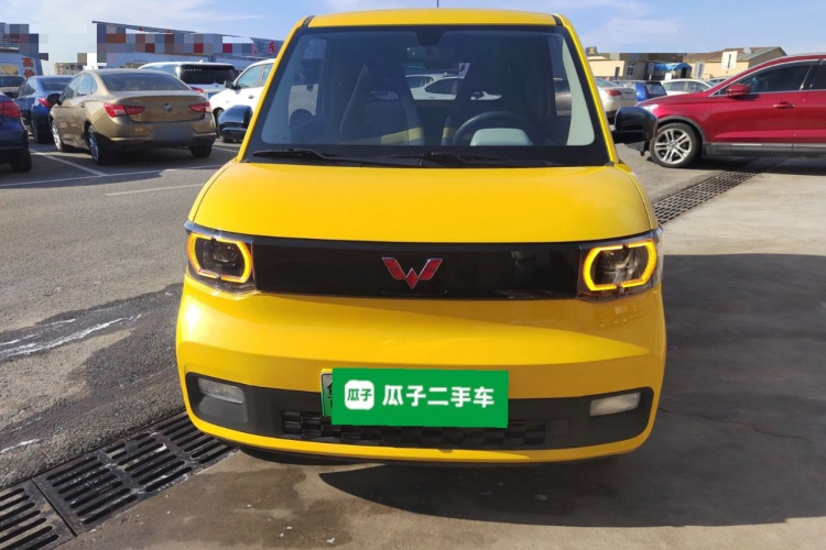 五菱汽车 宏光MINIEV 2021款 马卡龙臻享款 三元锂车身外观2