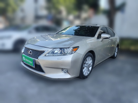 雷克萨斯ES 2013款 300h 精英版