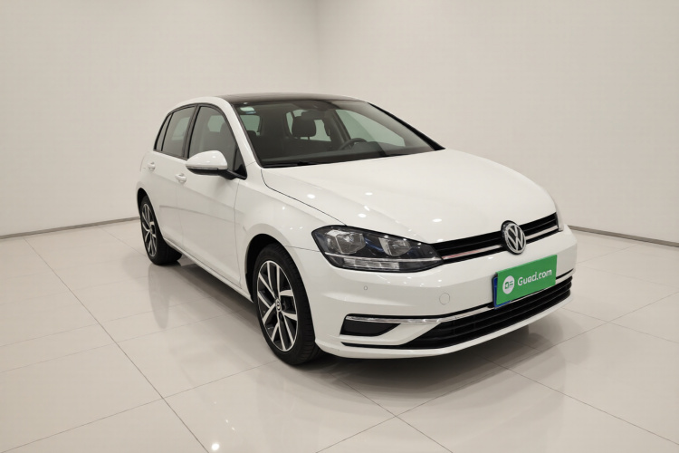 大众 高尔夫 2019款 280TSI DSG豪华型 国V车身外观3