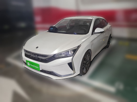 东风风神 奕炫 2020款 230T 自动炫目赛道版