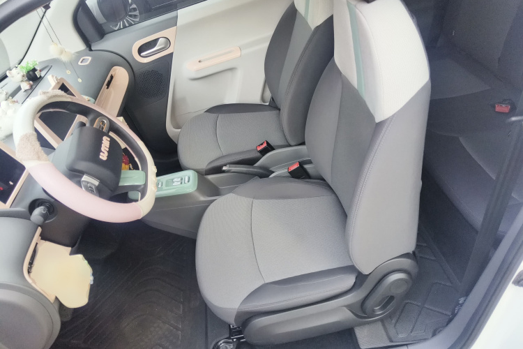 长安启源 长安Lumin 2022款 210km 香甜款中控内饰19