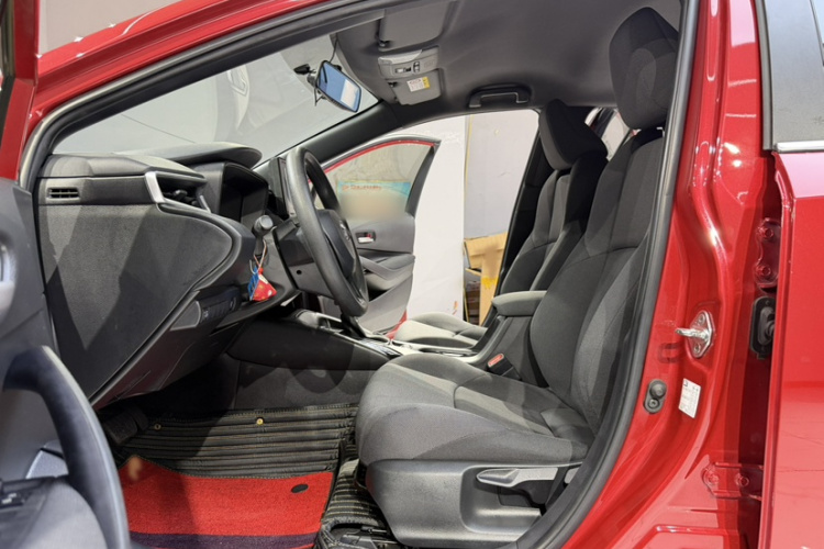 丰田 雷凌 2021款 TNGA 1.5L CVT进取版中控内饰7005