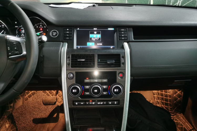 路虎 发现神行 2019款 240PS SE版 国VI局部细节16