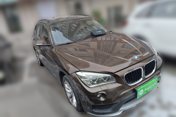 宝马X1 2014款 sDrive18i 领先型车身外观3