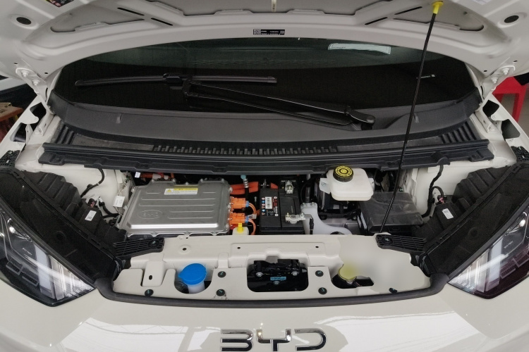 比亚迪 海鸥 2025款 305km 活力版机舱底盘24