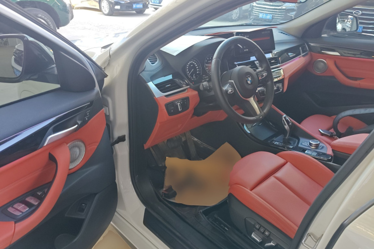 宝马X2 2021款 sDrive25i M运动套装中控内饰20