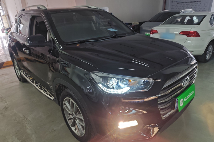 北京现代ix35 2019款 2.0L 自动两驱智勇·畅享版 国VI车身外观3