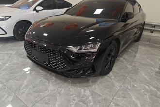 比亚迪 汉 2024款 DM-i 荣耀版 121KM 尊贵型