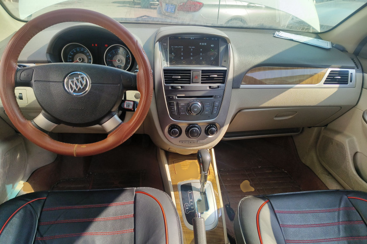 别克 凯越 2015款 1.5L 自动经典型中控内饰7002