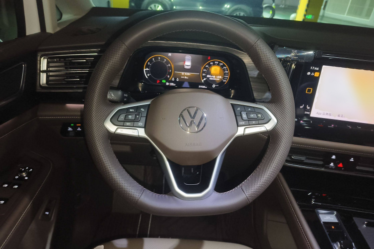 大众 威然 2022款 330TSI 豪华版中控内饰13