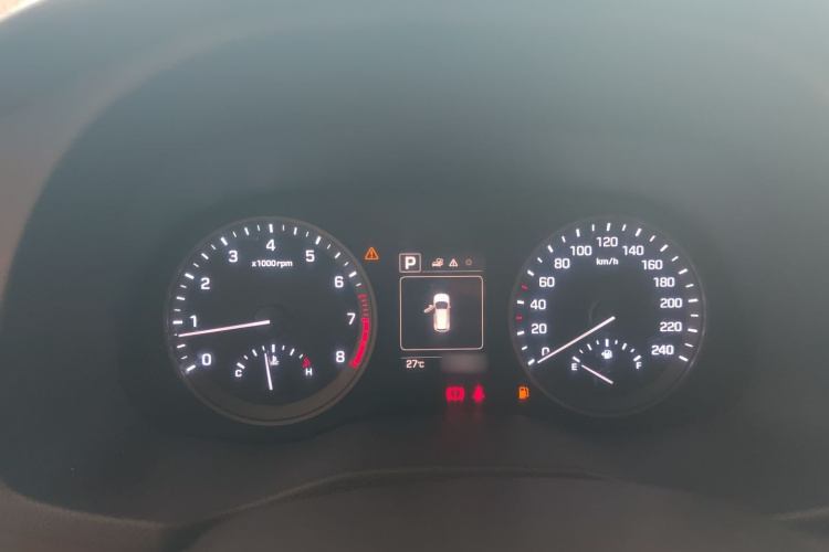 现代 途胜 2015款 1.6T 双离合两驱智能型局部细节14