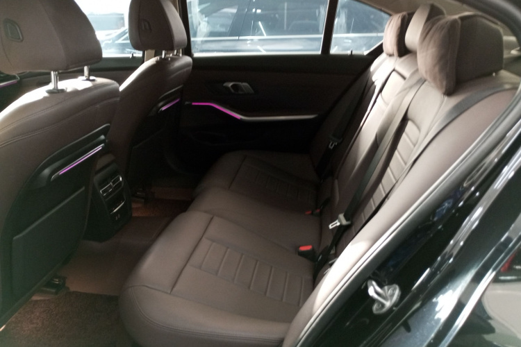 宝马3系 2021款 改款 325Li xDrive M运动套装中控内饰21