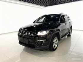 Jeep 指南者 2019款 200T 自动家享-互联大屏版