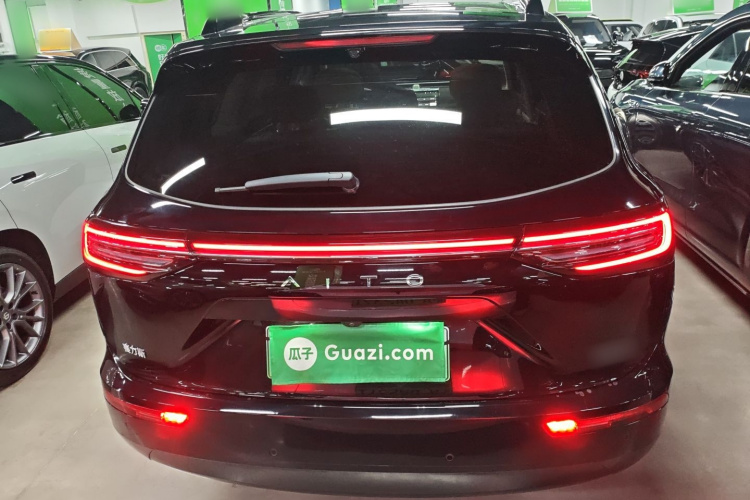 鸿蒙智行 问界M7 2024款 1.5T 智驾后驱Max版 5座车身外观6004