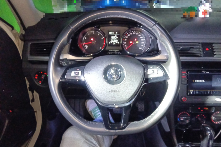 大众 宝来 2016款 1.6L 自动舒适型中控内饰13