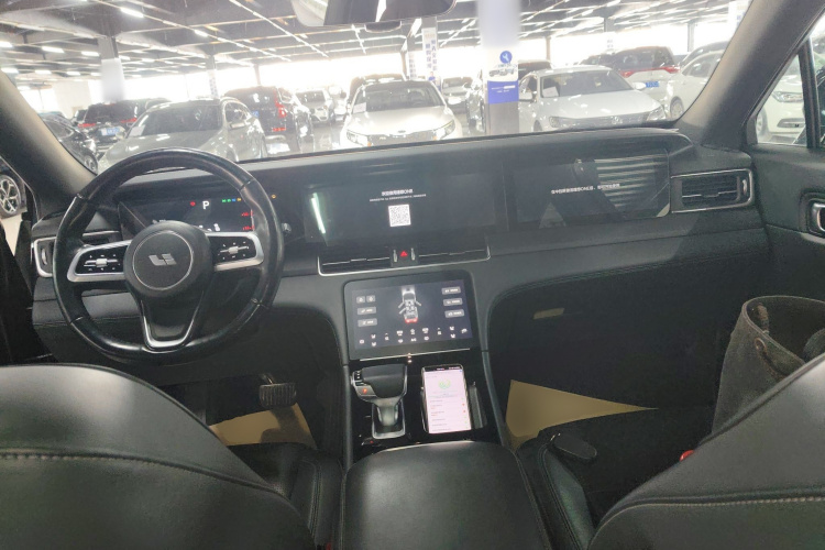 理想汽车 理想ONE 2021款 增程6座版中控内饰12
