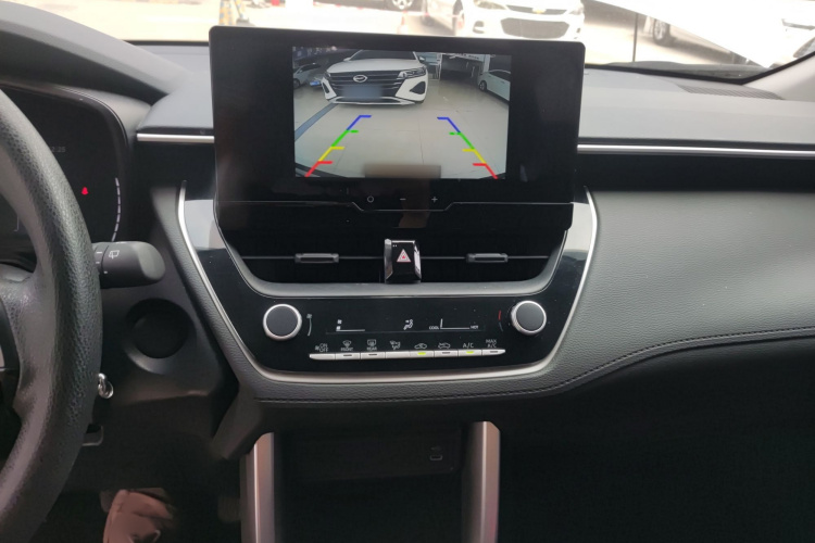 丰田 锋兰达 2023款 2.0L CVT精英版局部细节16