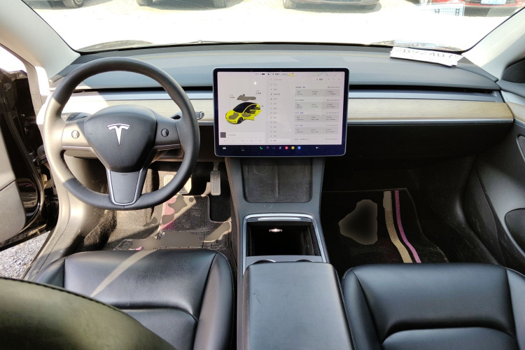 特斯拉 Model 3 2021款 标准续航后驱升级版中控内饰12