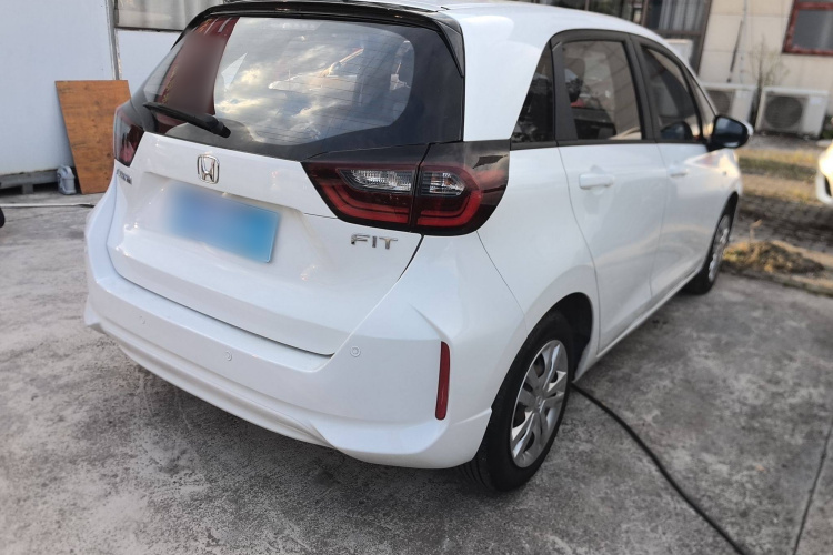 本田 飞度 2021款 1.5L CVT潮启版车身外观7