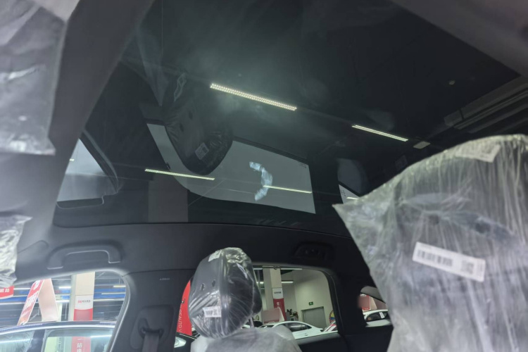 小鹏P7+ 2024款 长续航 Max中控内饰7004