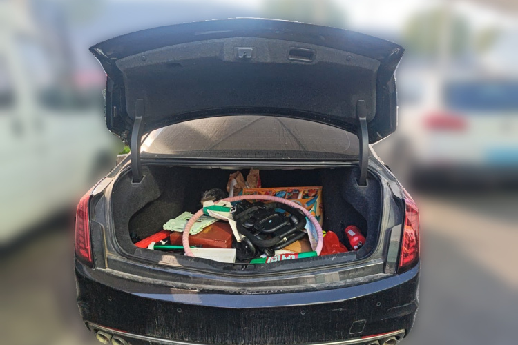 凯迪拉克CT6 2020款 28T 豪华型中控内饰23