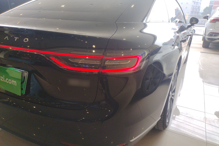 鸿蒙智行 享界S9 2024款 纯电 Ultra 四驱旗舰版车身外观6006