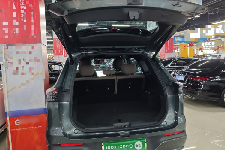 奇瑞 风云T8 2025款 1.5T 130km尊享版 5座机舱底盘23