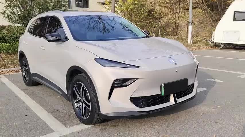 名爵 MG ES5 2025款 525max 后驱智驾版实拍1