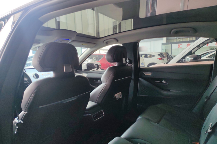 深蓝汽车 深蓝SL03 2023款 515MAX纯电版中控内饰22