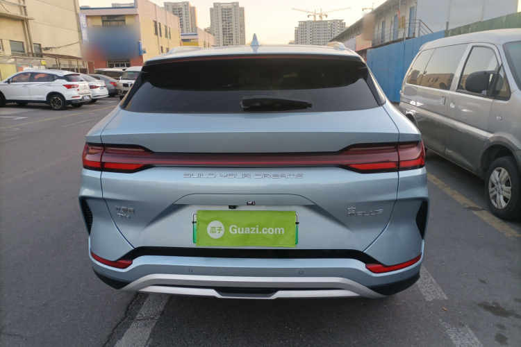 比亚迪 宋PLUS新能源 2023款 冠军版 DM-i 110KM 旗舰型车身外观6004