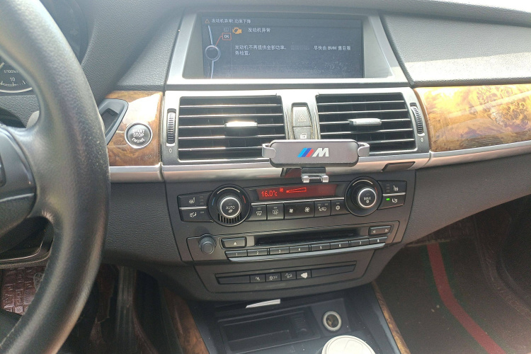 宝马X5(进口) 2011款 xDrive35i 豪华型局部细节16