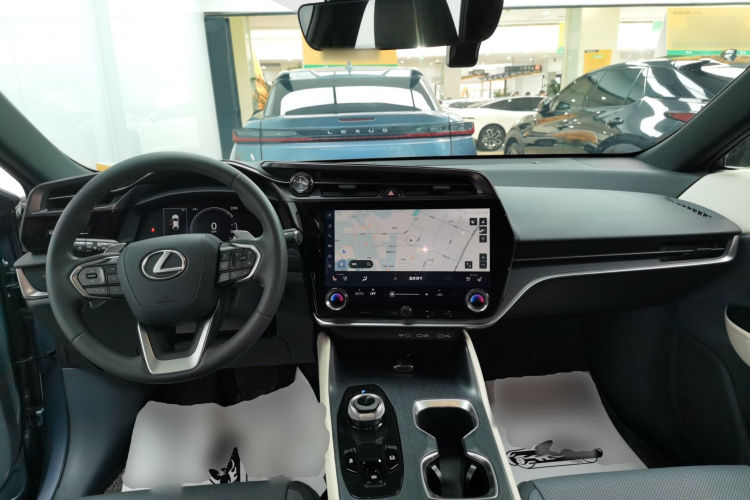 雷克萨斯RZ 2023款 450e 四驱纵享版中控内饰7002