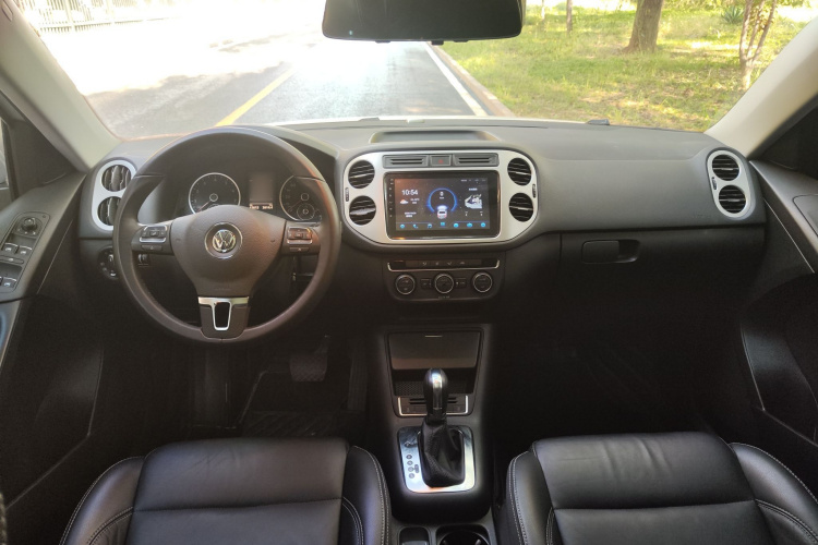 大众 途观 2017款 300TSI 自动两驱丝绸之路舒适版中控内饰7003