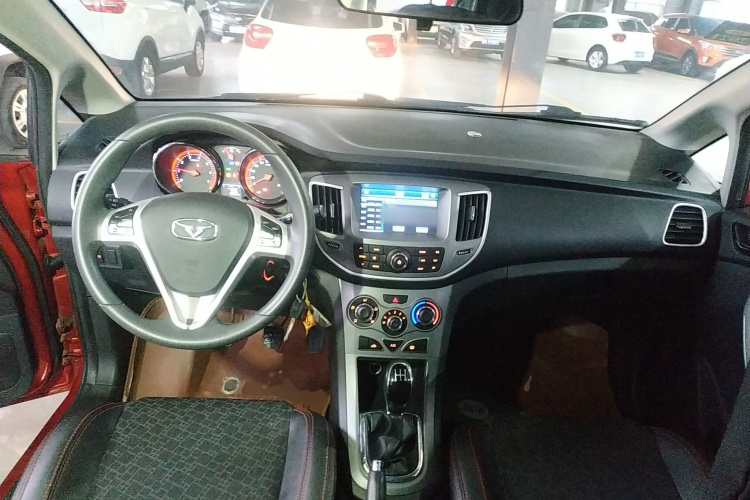 凯翼C3R 2015款 1.5L 手动金钻版中控内饰12