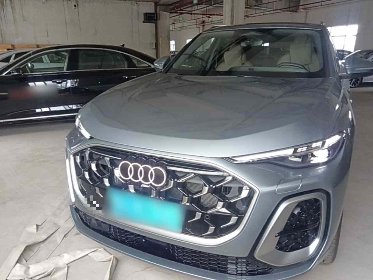 奥迪Q5L 2026款 智混豪华型(1)