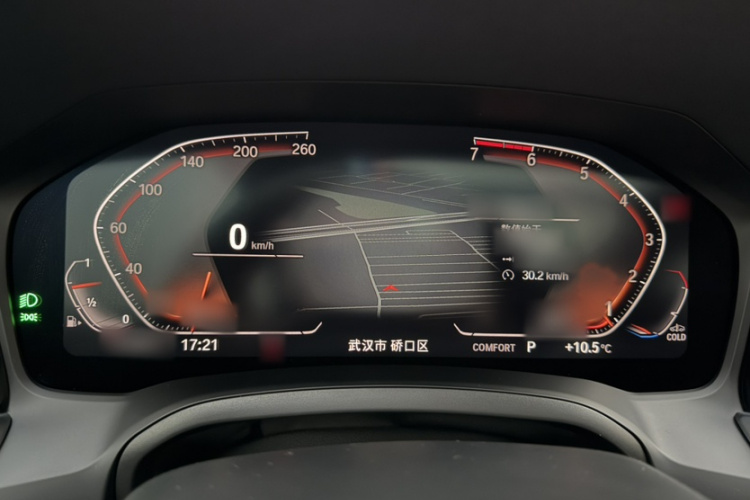 宝马3系 2020款 改款 325Li M运动套装中控内饰7011