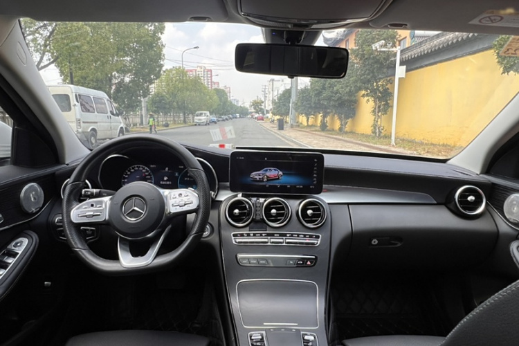 奔驰C级 2021款 C 200 L 时尚型运动版中控内饰7005
