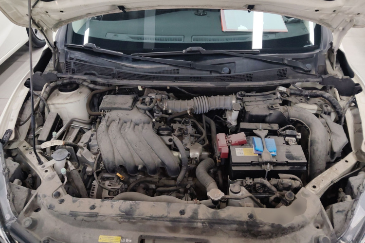 日产 轩逸 2021款 经典 1.6XL CVT豪华版机舱底盘24