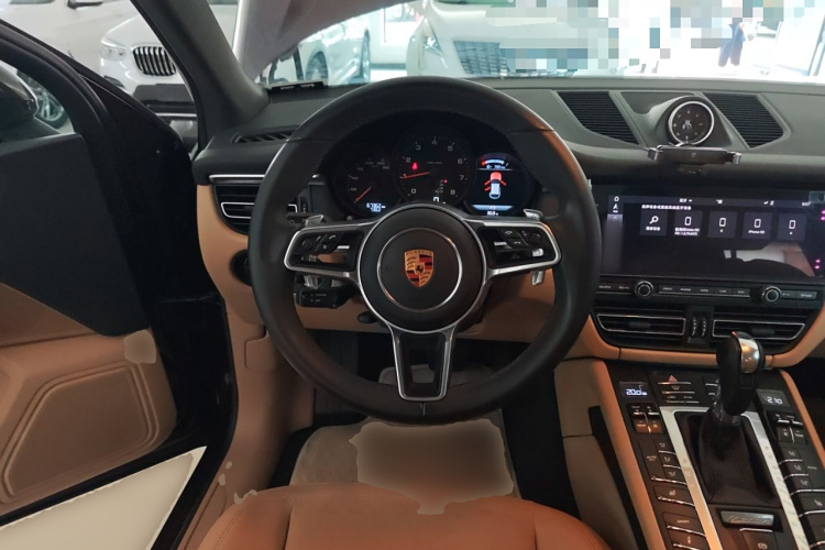 保时捷 2018款 Macan 2.0T中控内饰13