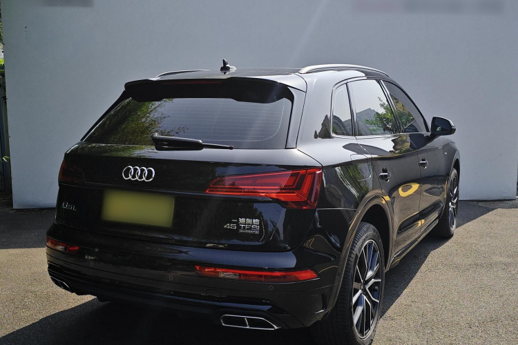 奥迪Q5L 2024款 45 TFSI 豪华动感型车身外观6003