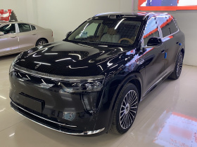 鸿蒙智行 问界M8 2025款 增程 Max+版 53.4kWh 6座版